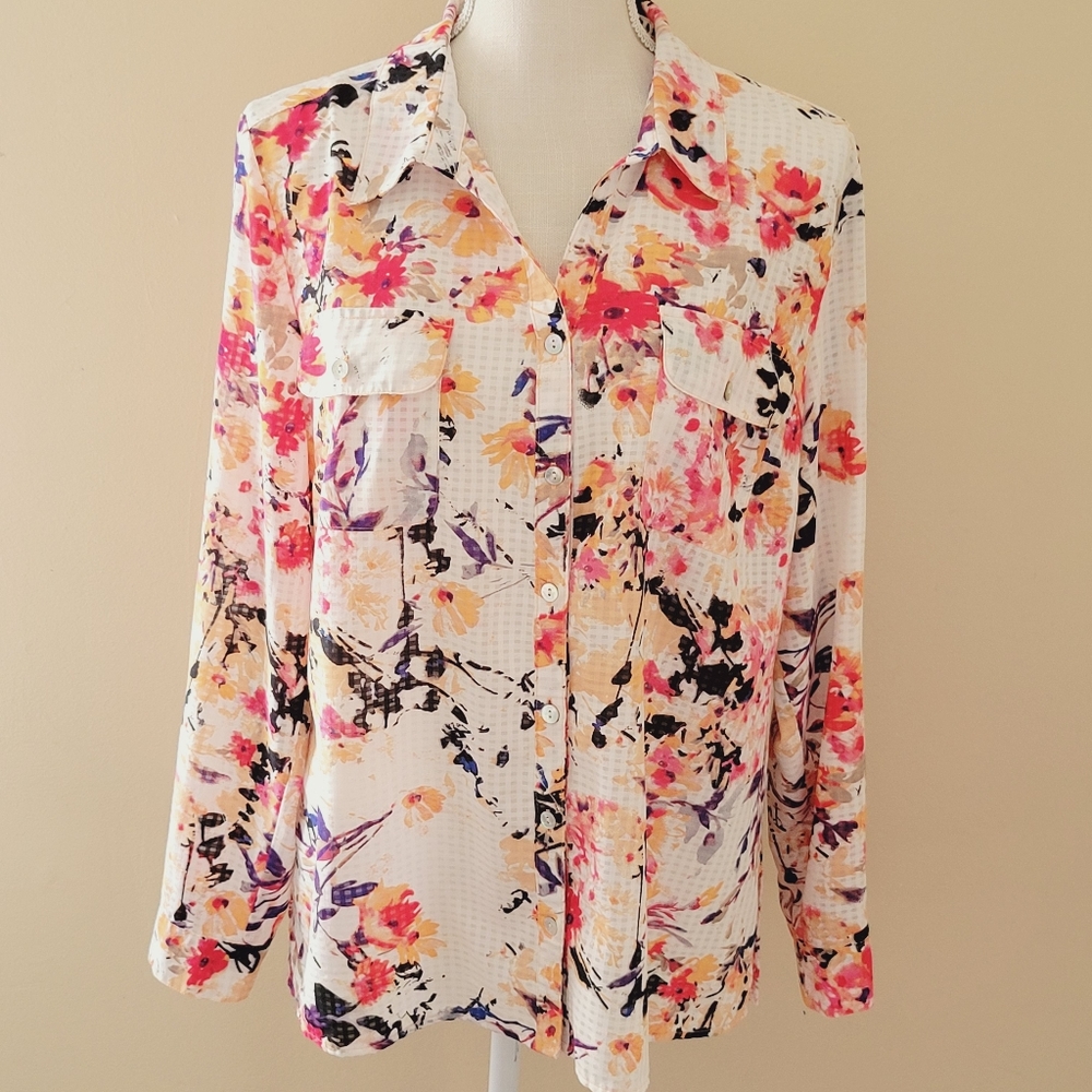 Notations Floral Utility Button Down Size Large - image 1